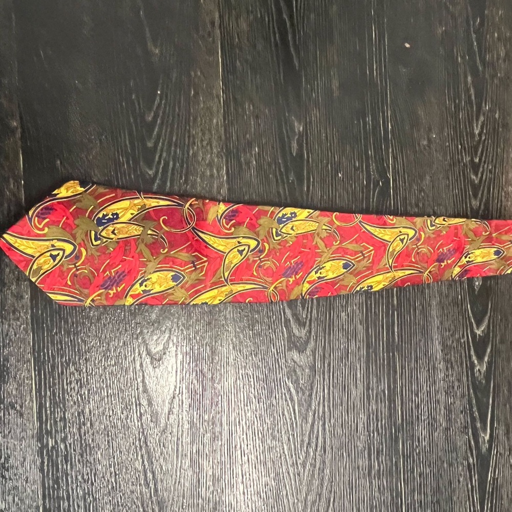Vibrant Red and Yellow Men's Tie
